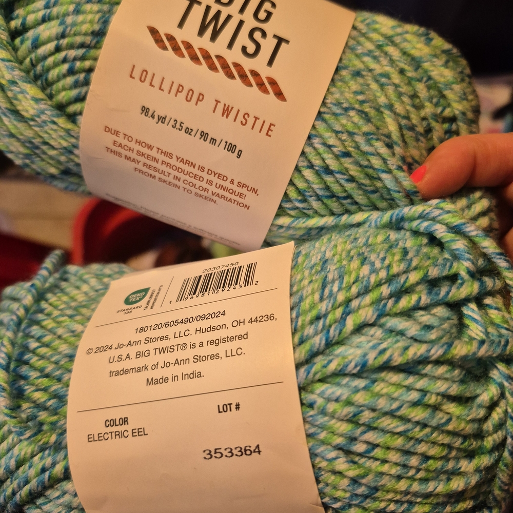 Lollipop Twistie Yarn - Electric Eel